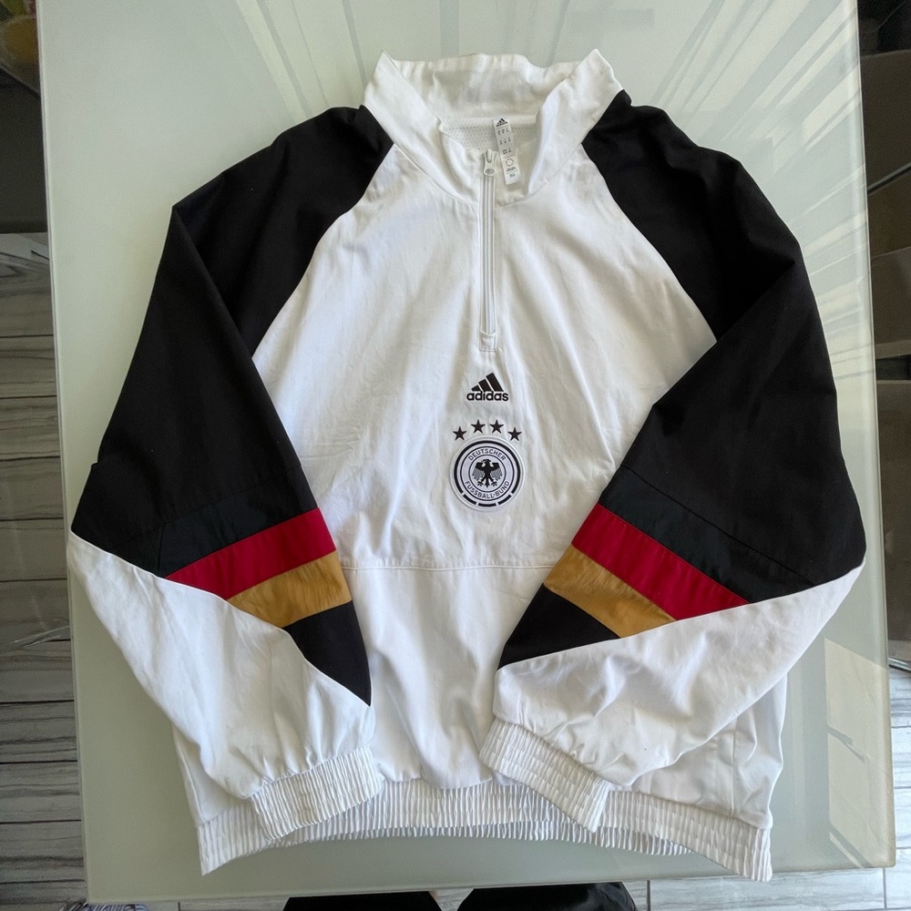 Adidas White Zip-Up Jacket size XL